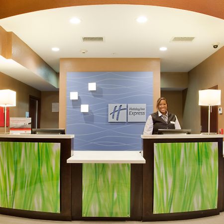 Holiday Inn Express & Suites St Louis Airport By Ihg Woodson Terrace Exteriér fotografie