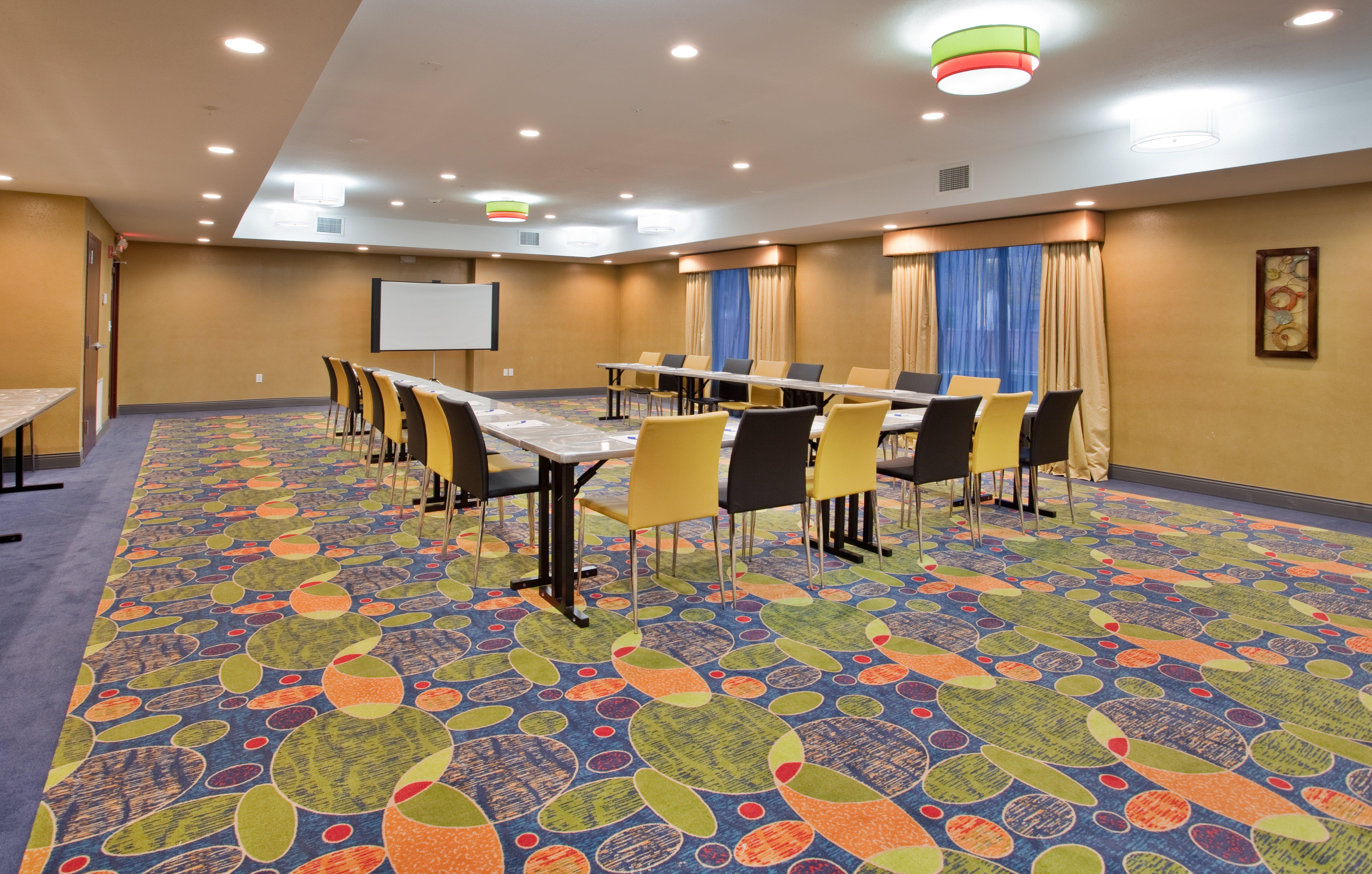 Holiday Inn Express & Suites St Louis Airport By Ihg Woodson Terrace Exteriér fotografie